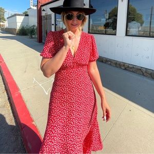 FAITHFUL THE BRAND Floral Print Midi Length Dress